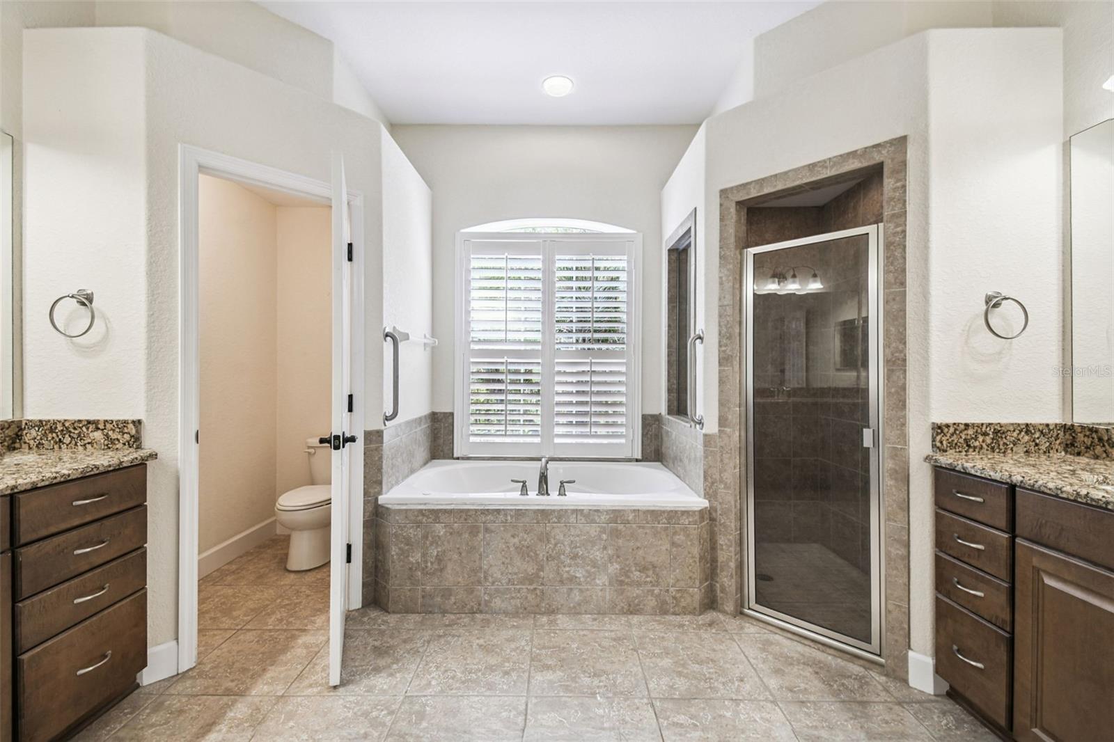 HILLS OF ARIETTA - Residential