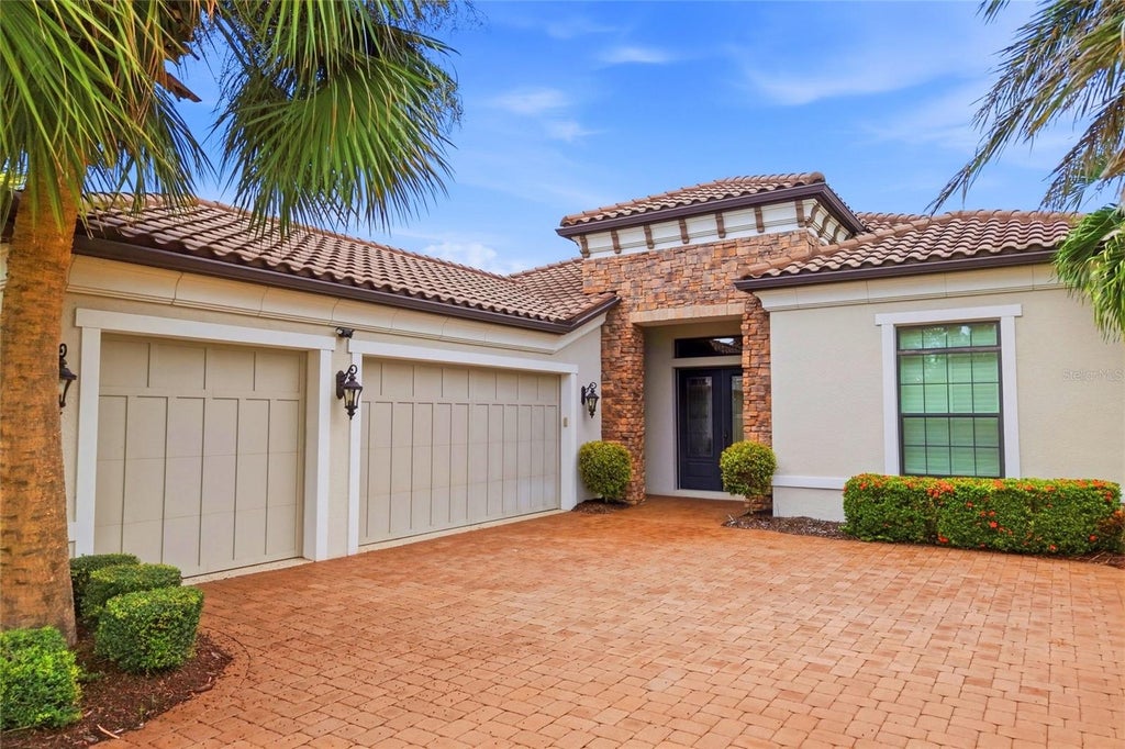 Photo of 13309 Malachite Drive, Bradenton, FL 34211 (MLS # A4706364)