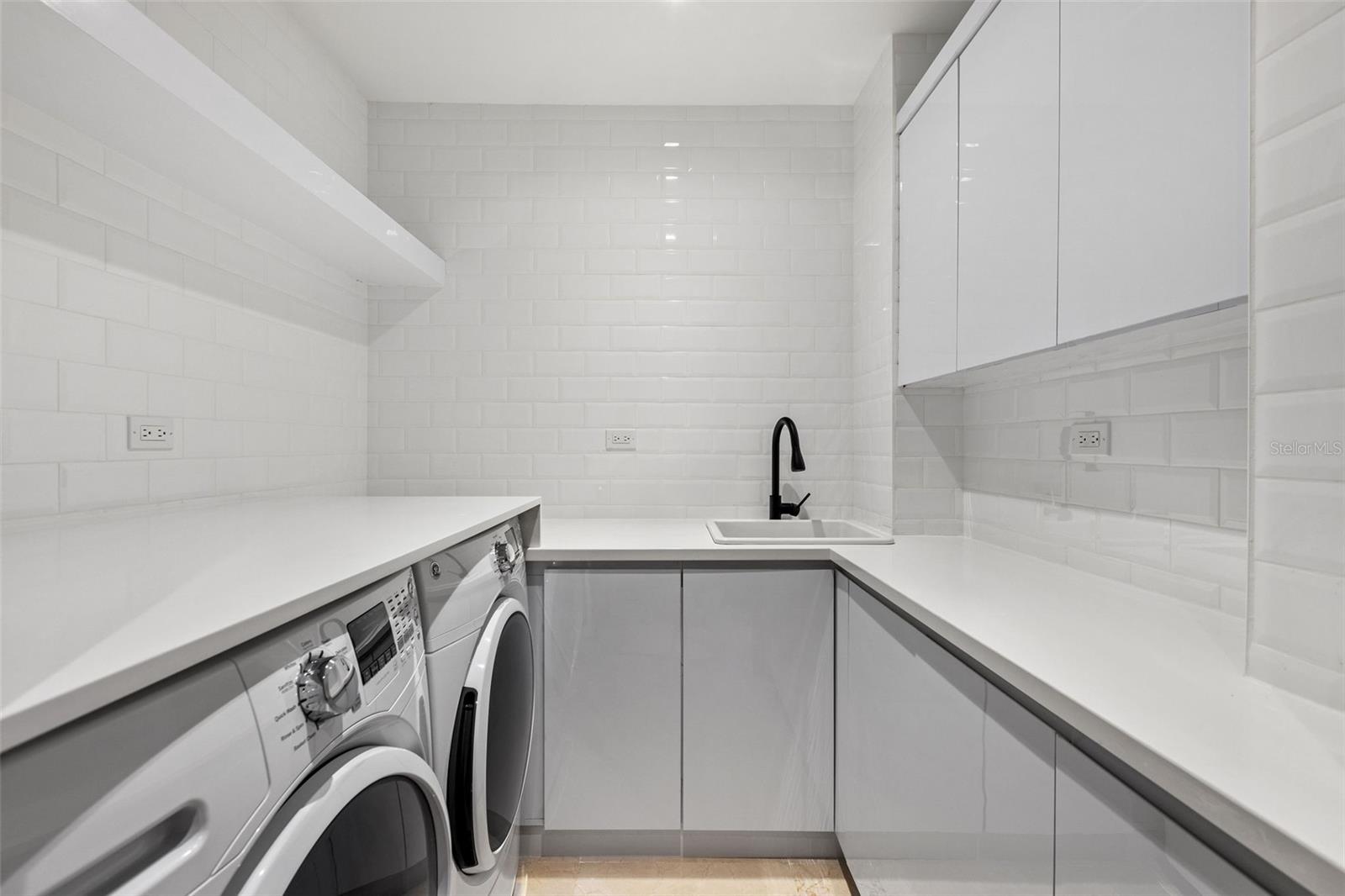 PLAZA DE DIEGO - Residential