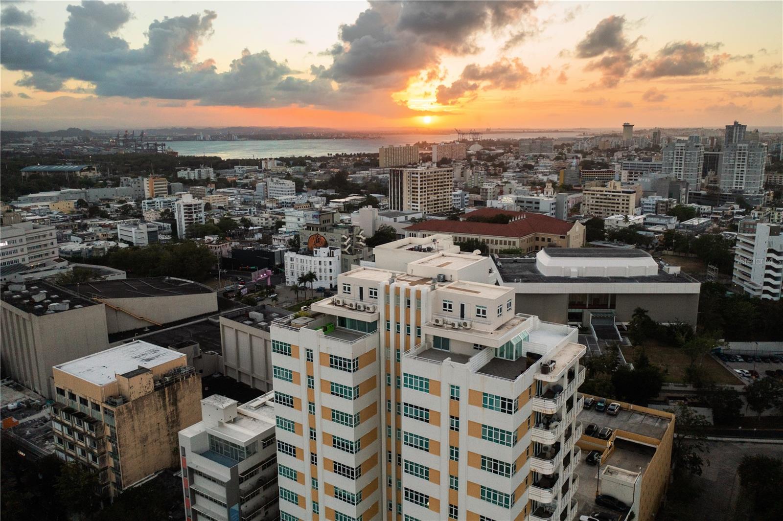 PLAZA DE DIEGO - Residential