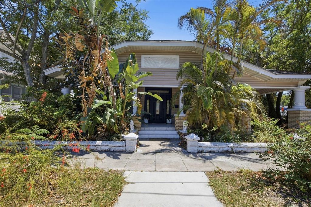 Photo of 905 E 22nd Avenue, Tampa, FL 33605 (MLS # TB8510684)