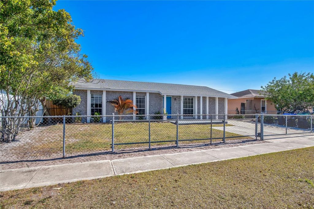 Photo of 4027 Gander Avenue, Orlando, FL 32822 (MLS # O6378844)