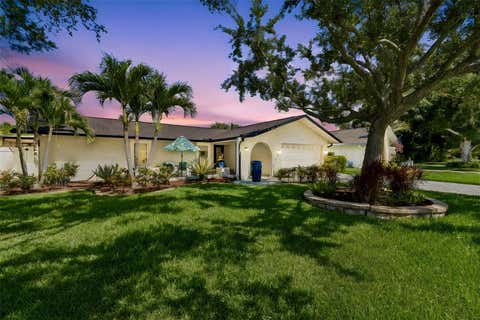 Photo of 725 Del Oro Drive, Safety Harbor, FL 34695 (MLS # TB8521002)