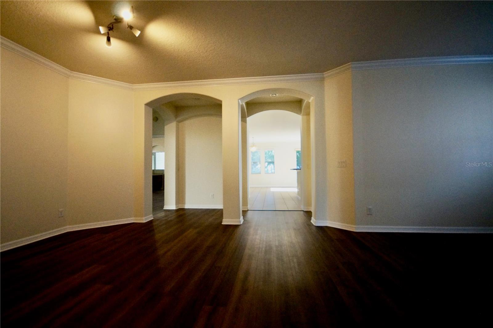 NEWBURY PARK - Residential Lease