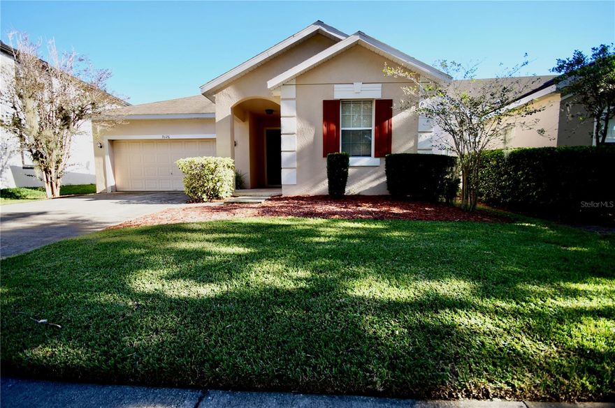 Beautiful 4 bed 3 bath Home in Orlando, Very Clean Property, Move In Ready!, Single Family Home, 2 Car Garage, , Huge Master Suite, Living, Family & Dining Rooms, Master Bath Separate Shower/Tub, Master Bedroom Large Walk in Closet, Lots of Cabinet Space, 42" Cabinets, Eat in Kitchen, Walk in Pantry/Laundry Room, Laminate Flooring and Tile in Kitchen and Bathrooms , Community amenities include Pool, Club house, Playground, and Walking Trail, Convenient to Major roads, Shopping, Schools, and Disneyworld.