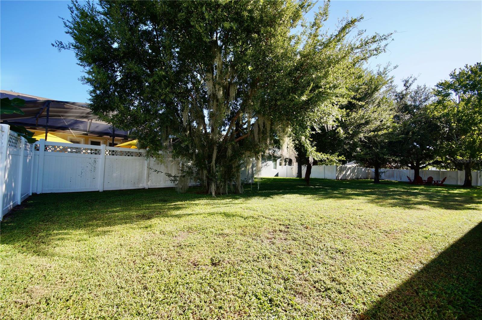 NEWBURY PARK - Residential Lease