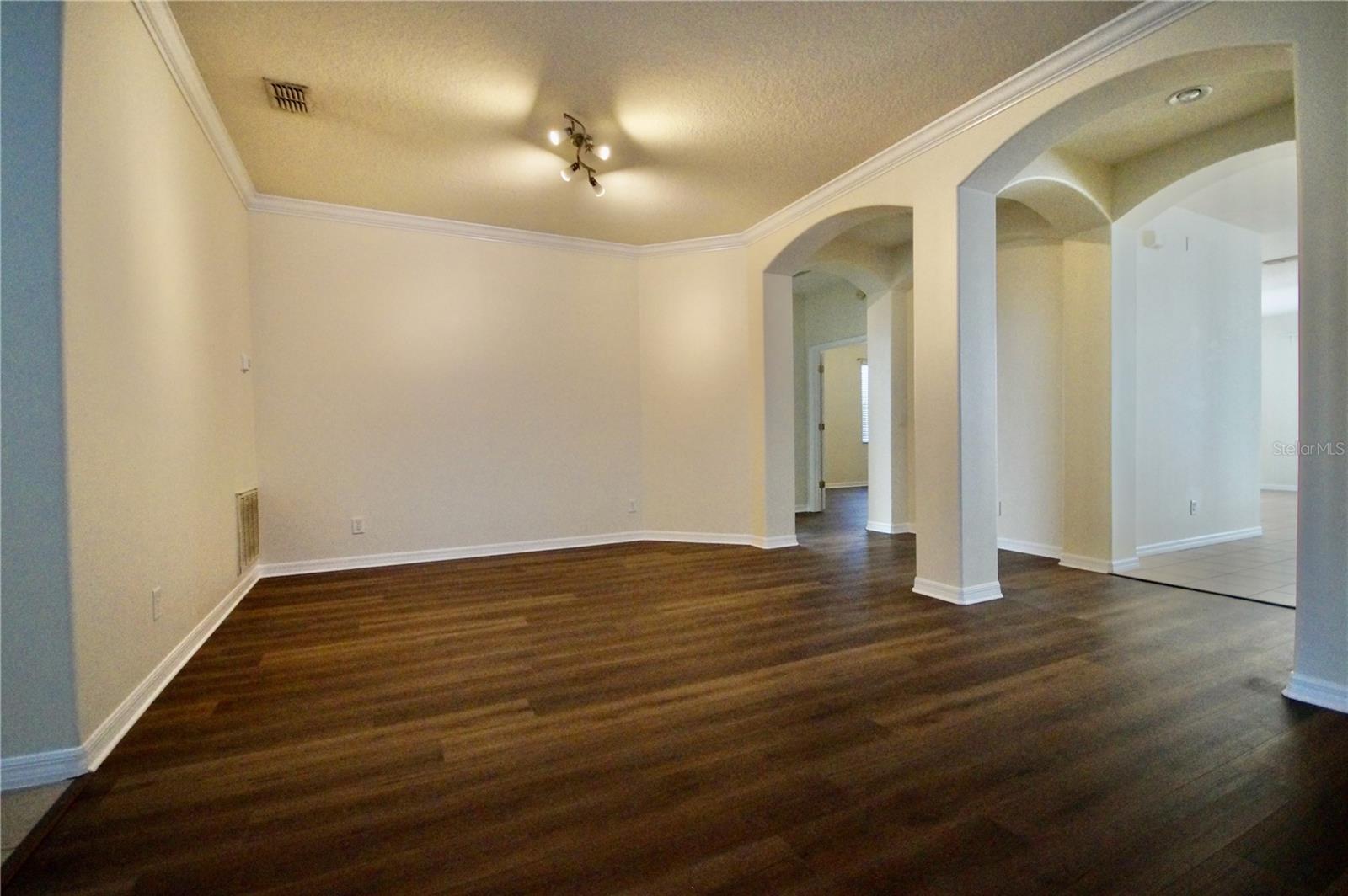 NEWBURY PARK - Residential Lease