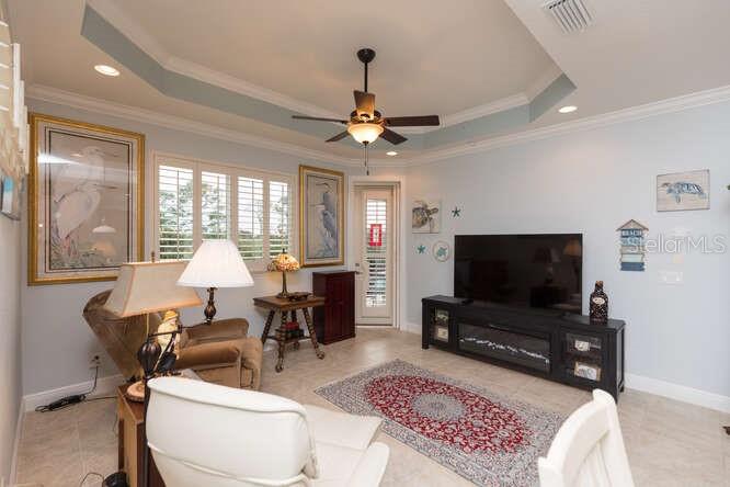 HAMMOCK/PALM HARBOR - Residential