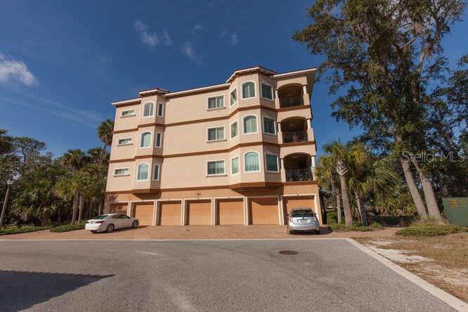 HAMMOCK/PALM HARBOR - Residential