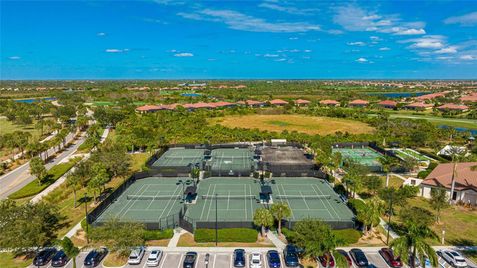 SARASOTA NATIONAL - Residential
