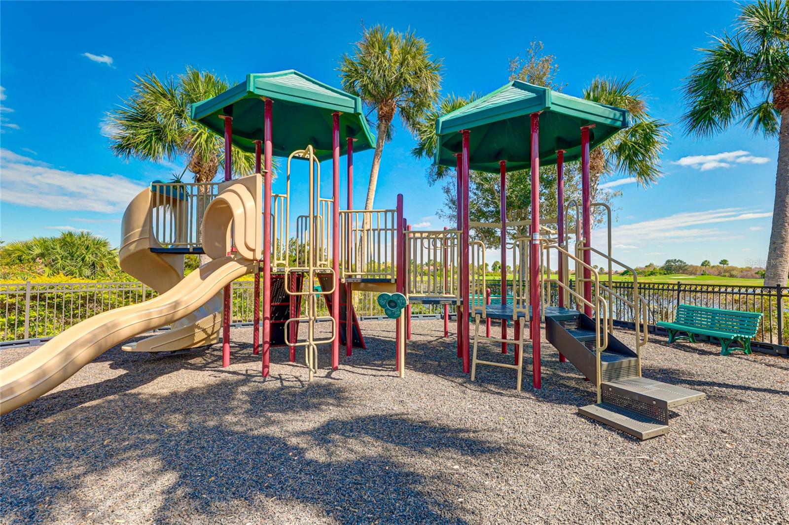 SARASOTA NATIONAL - Residential