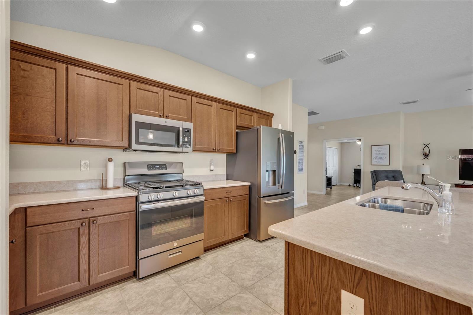 ARLINGTON RDG PH 3A - Residential