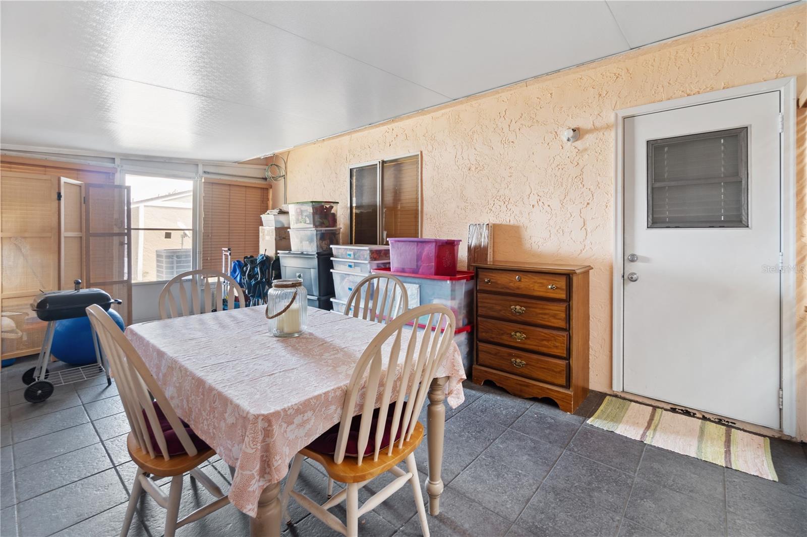 TAVARES RIDGE CONDOMINIUM - Residential