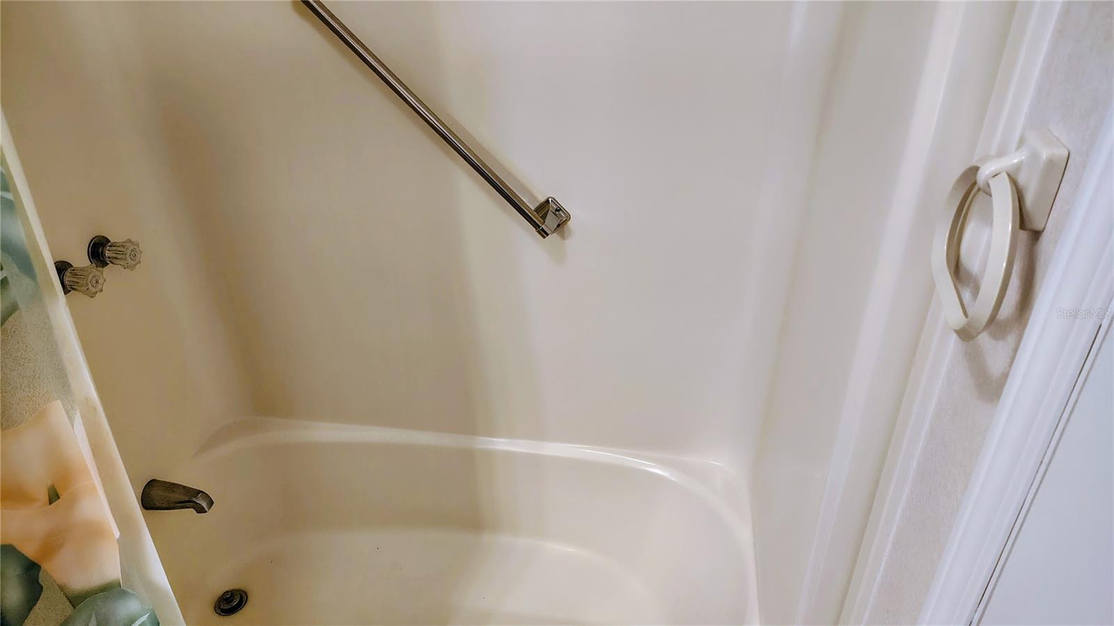 PLANTATION AT LEESBURG - Residential