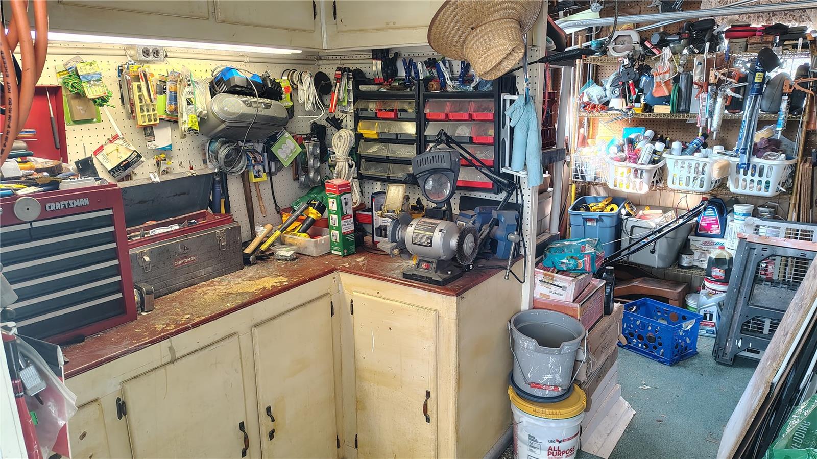 PLANTATION AT LEESBURG - Residential