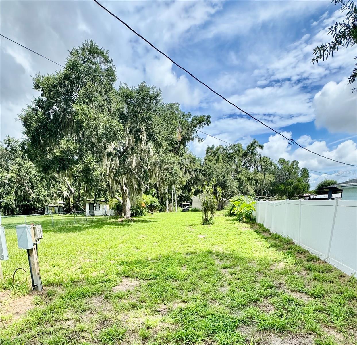415 CHESNEY BOULEVARD