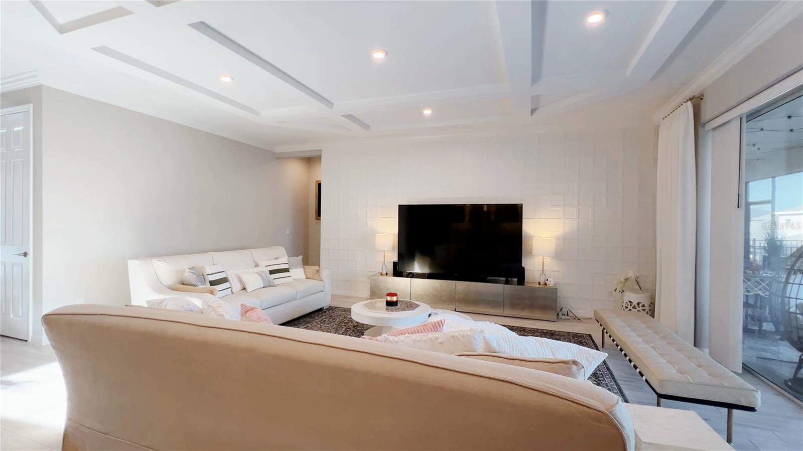 LAKEVIEW PRESERVE - Residential