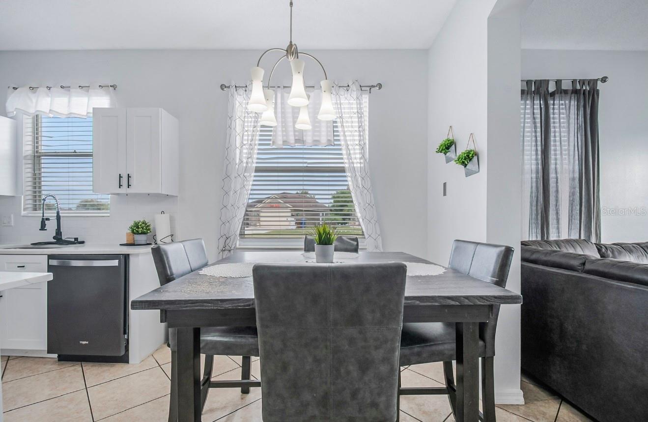 EMERALD POINTE - Residential