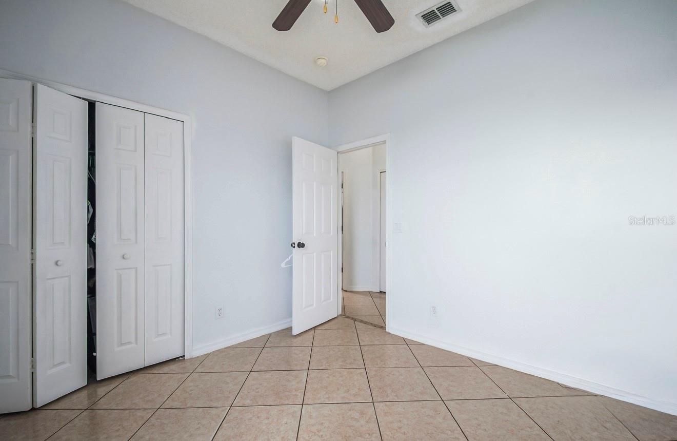 EMERALD POINTE - Residential