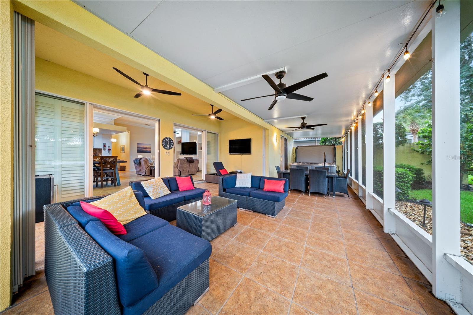 TRADITION 30 - Residential Lease