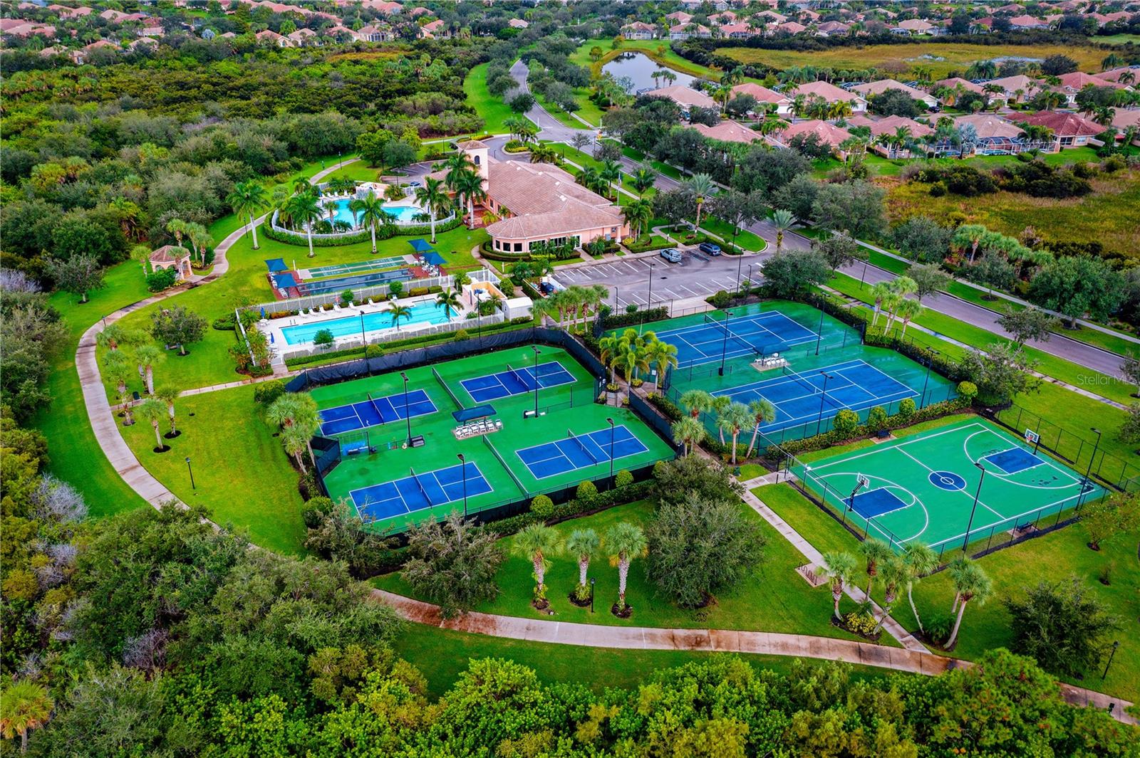 TRADITION 30 - Residential Lease