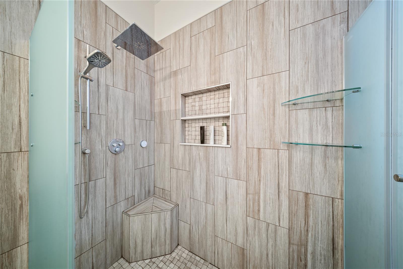 TRADITION 30 - Residential Lease