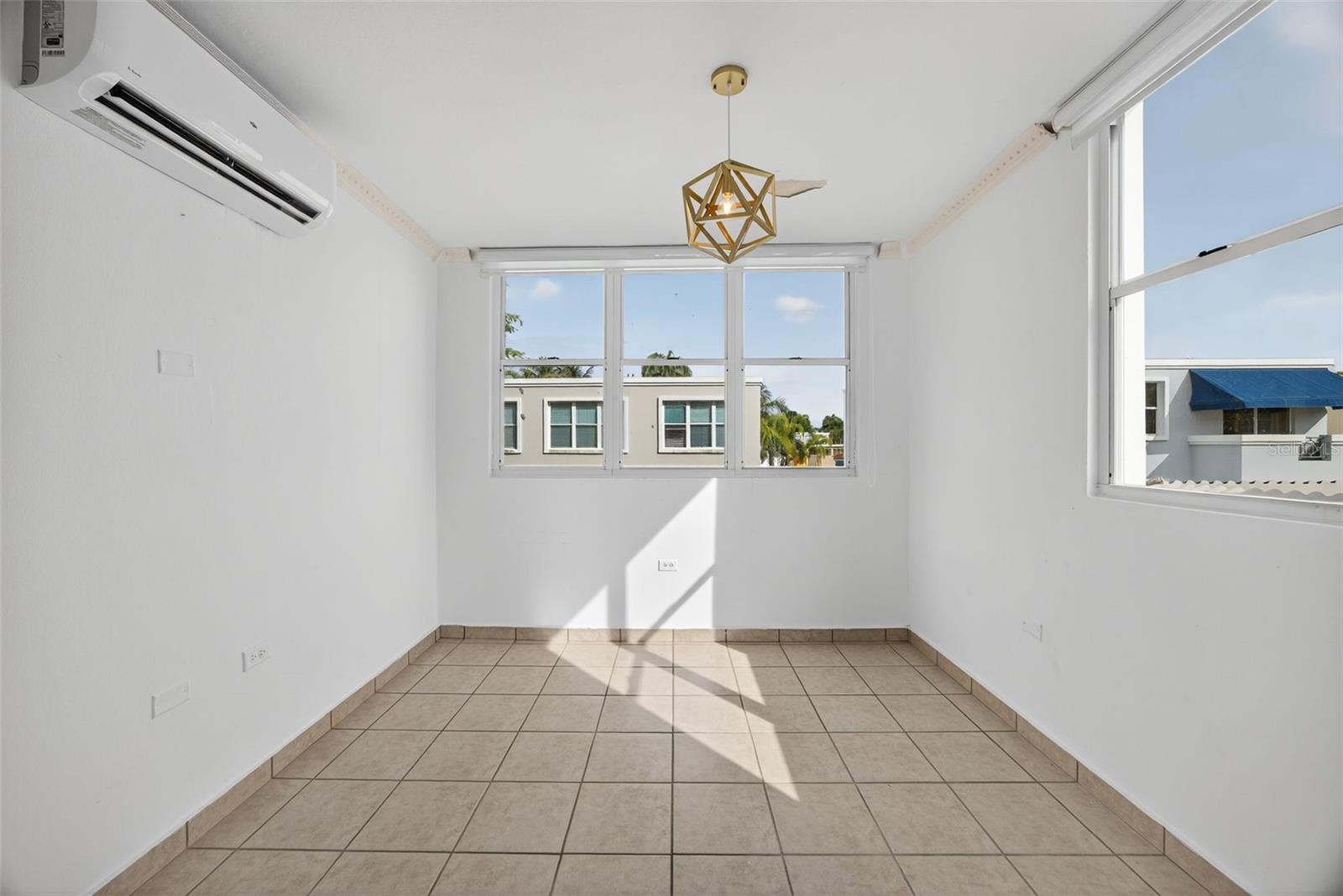 LAS PALMAS DE CERRO GORDO - Residential