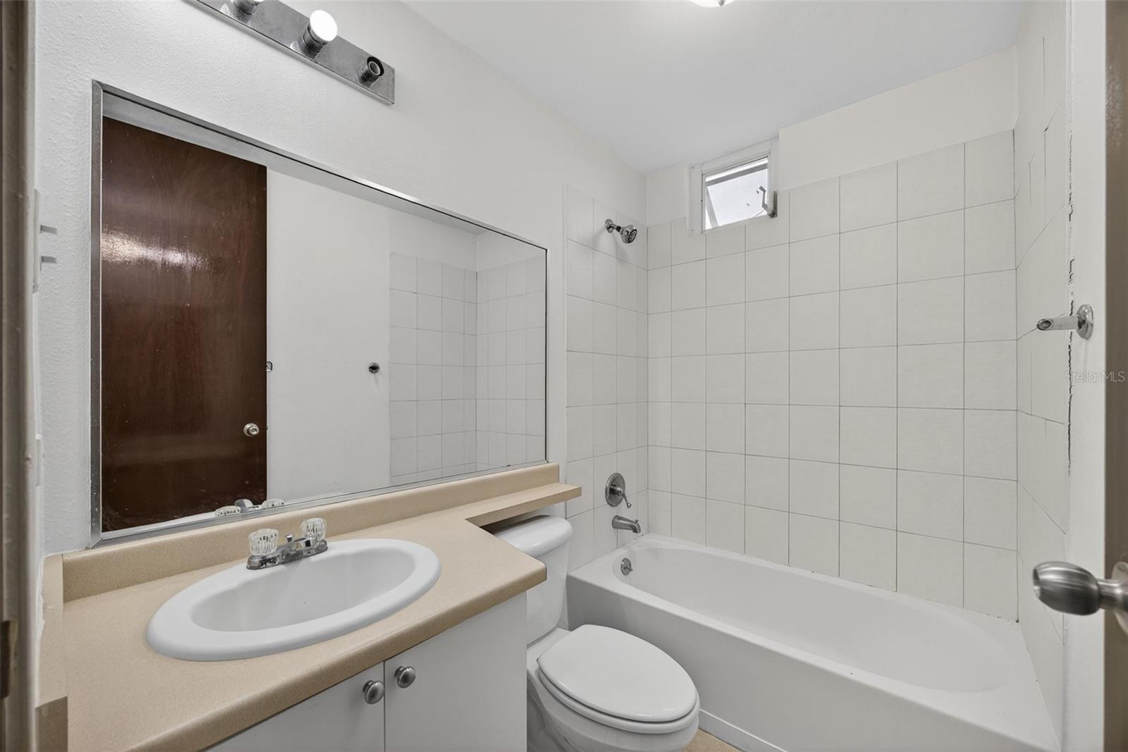 LAS PALMAS DE CERRO GORDO - Residential