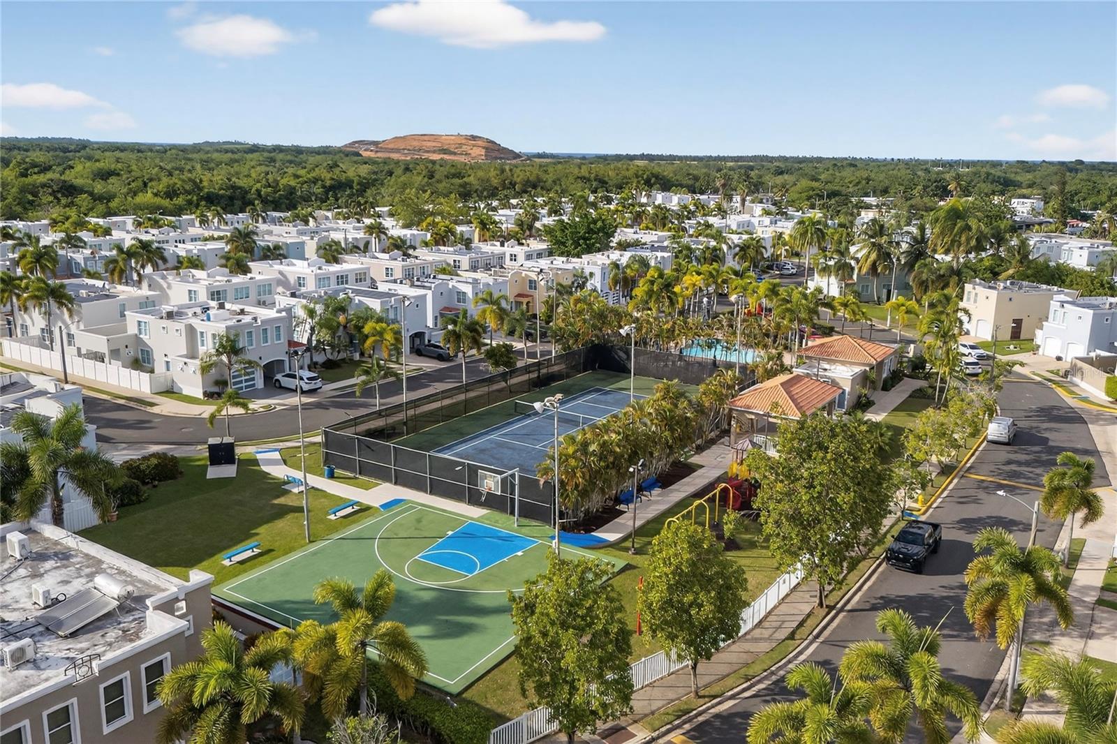 LAS PALMAS DE CERRO GORDO - Residential