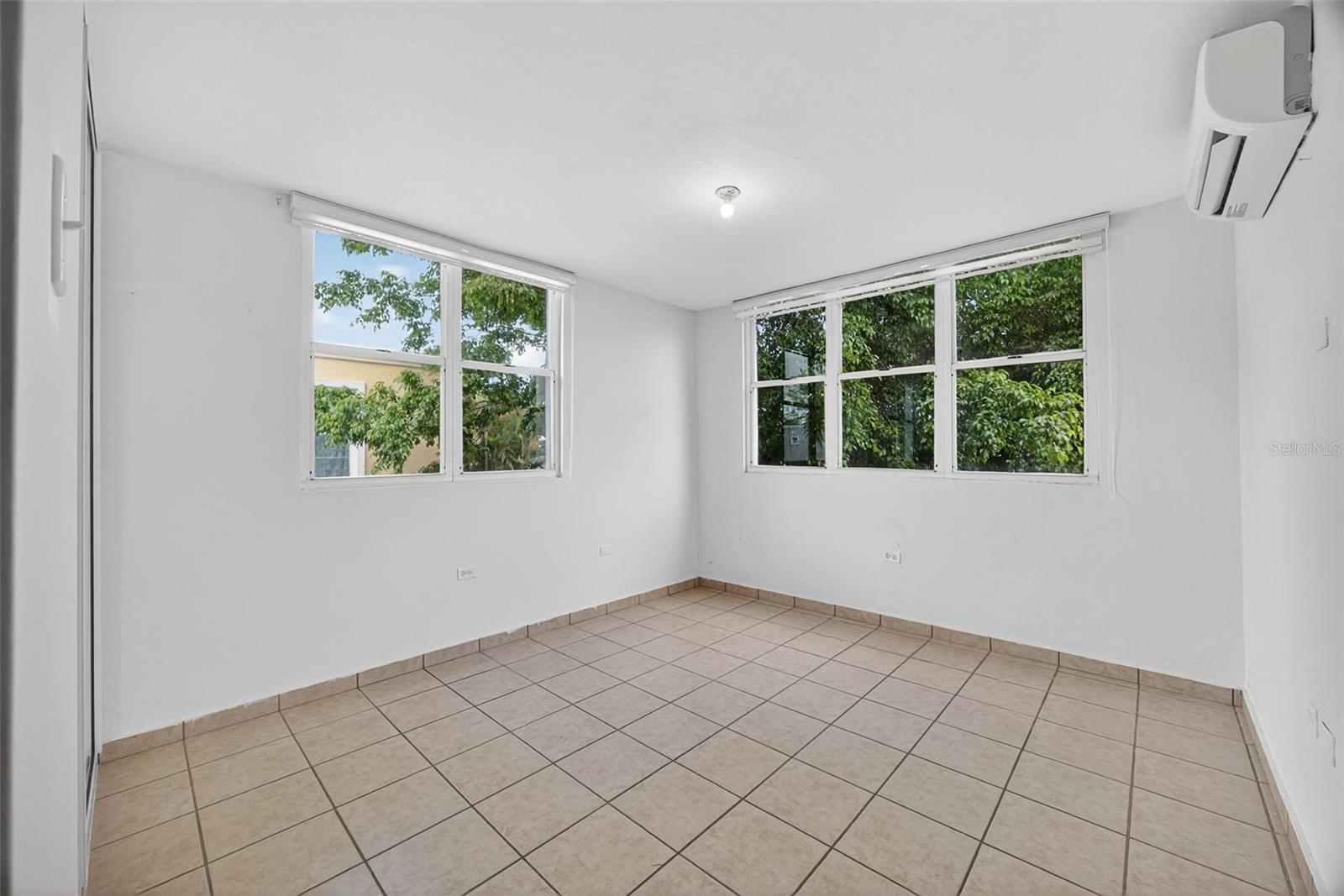 LAS PALMAS DE CERRO GORDO - Residential