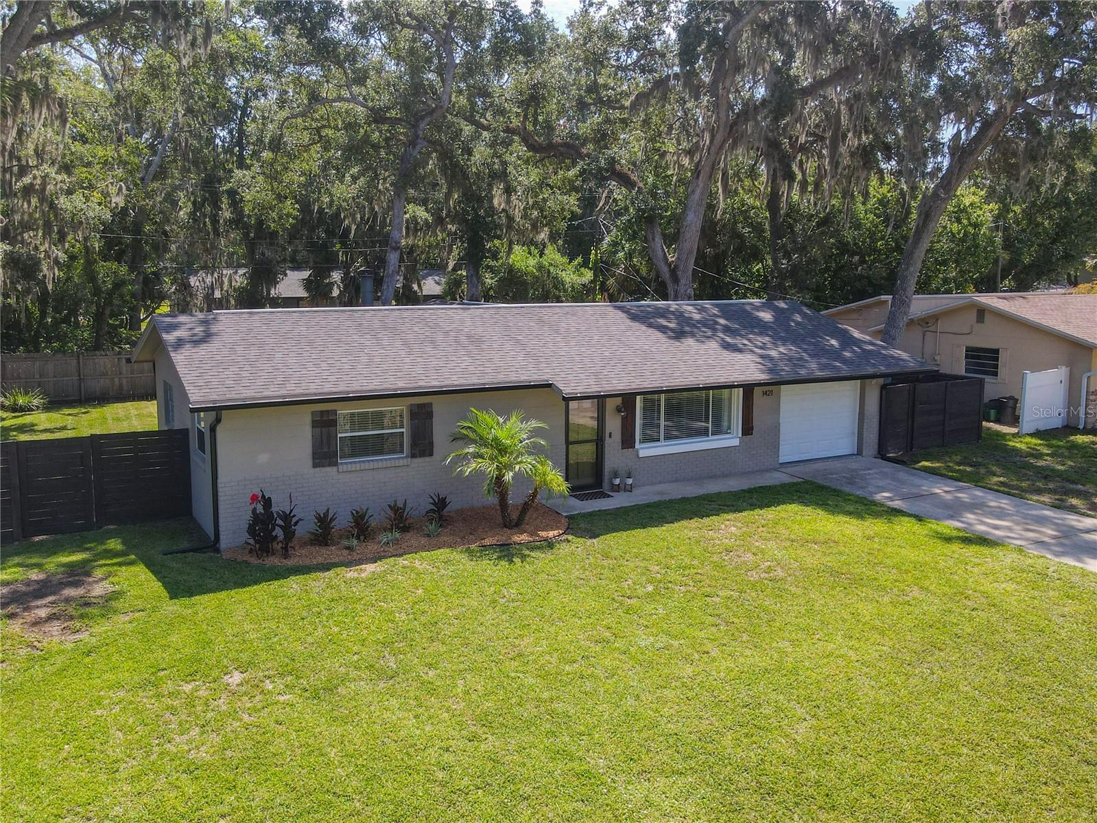 1421 PINE TREE DRIVE