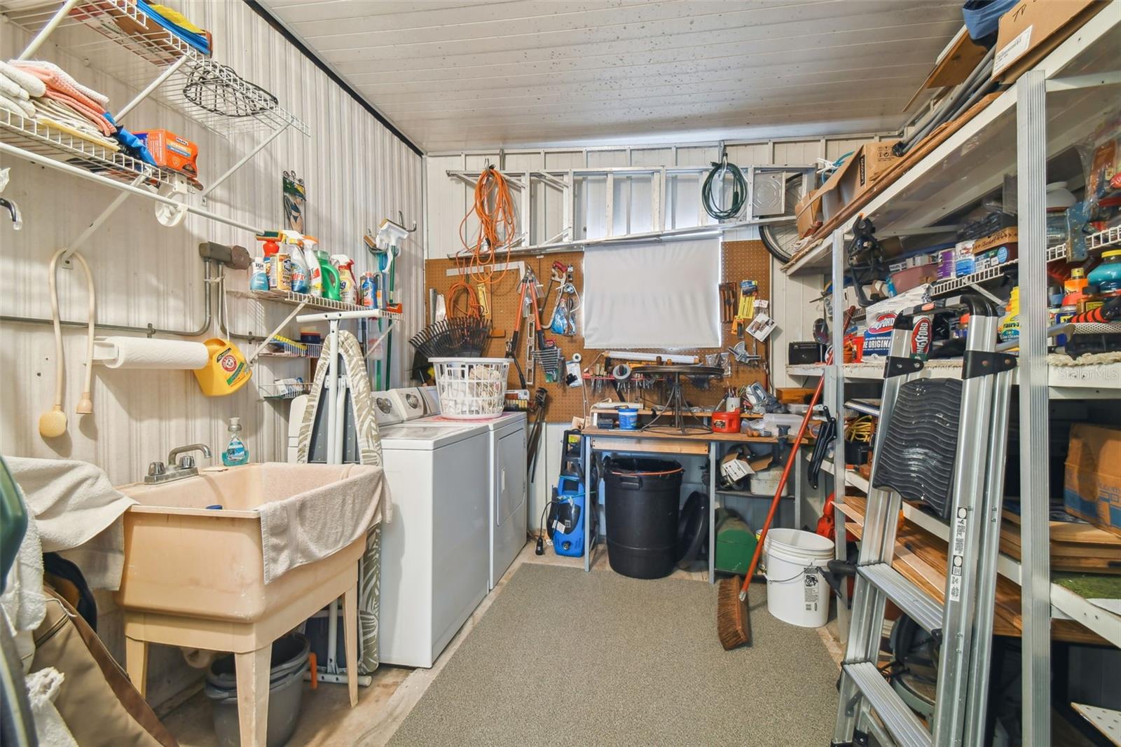 PONDEROSA PARK - Residential