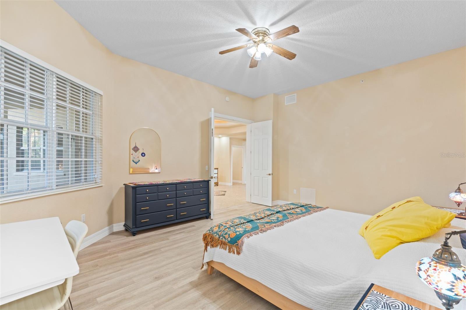 BLACKBURN HARBOR RESIDENCES - Residential