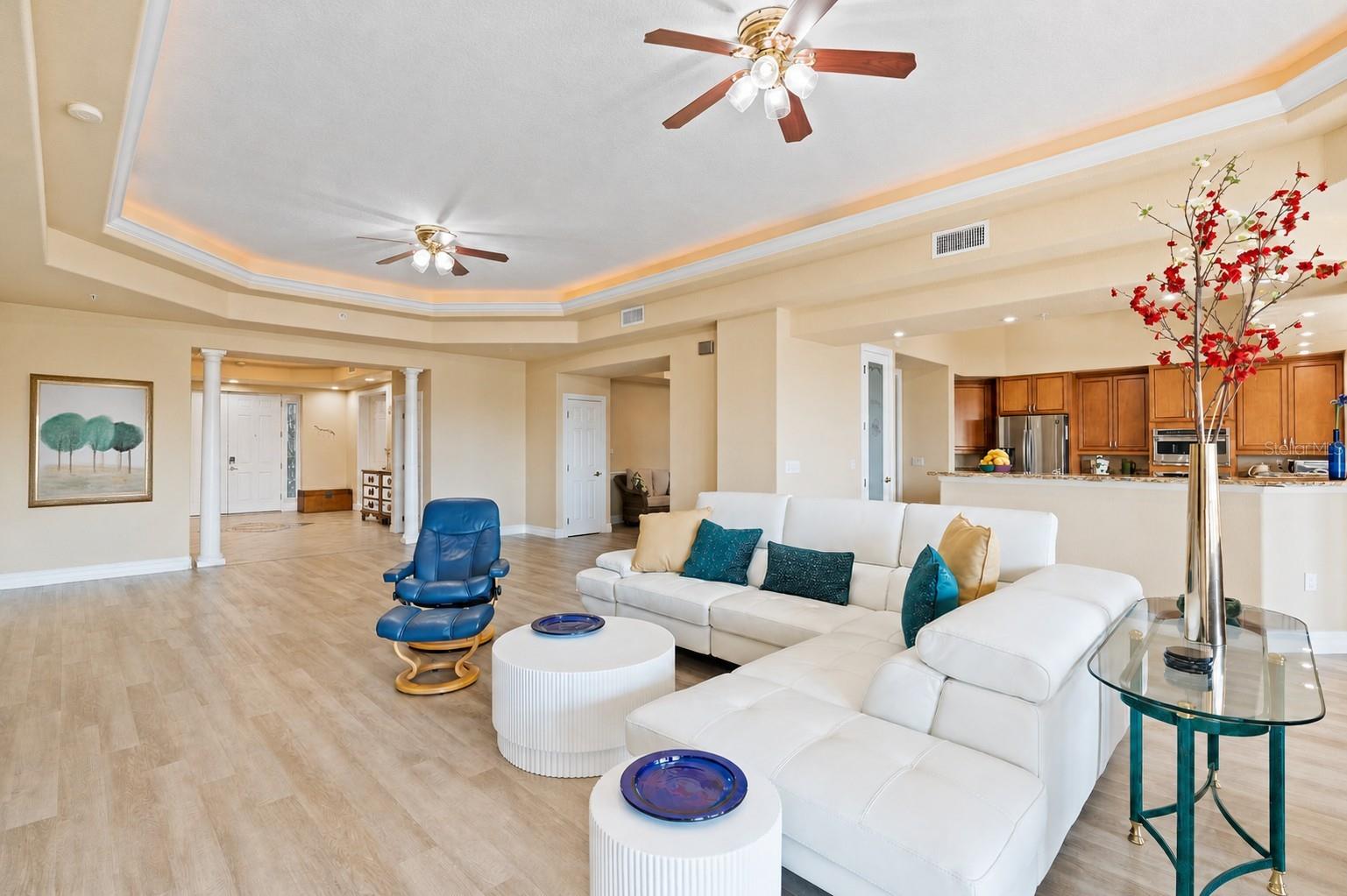 BLACKBURN HARBOR RESIDENCES - Residential
