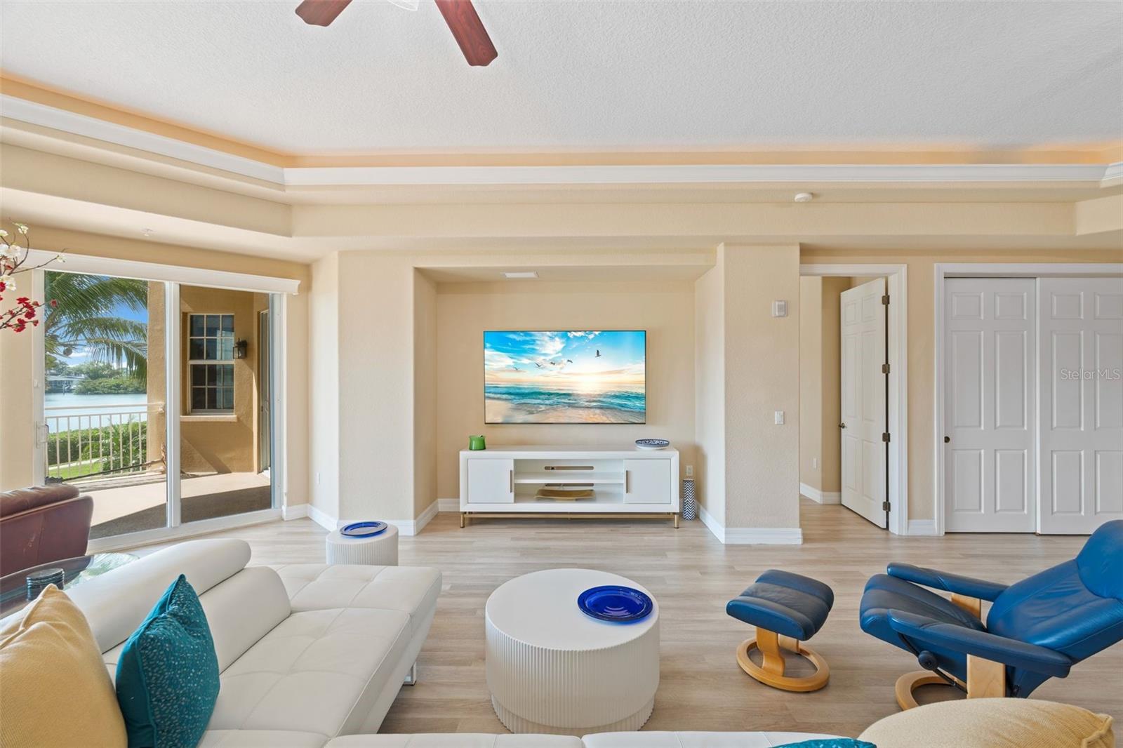 BLACKBURN HARBOR RESIDENCES - Residential