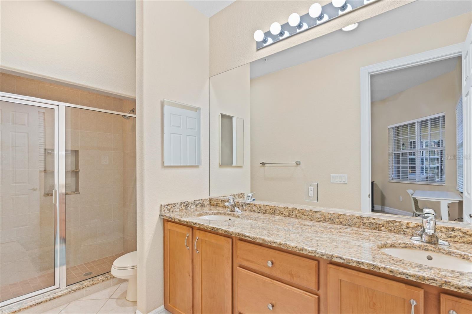 BLACKBURN HARBOR RESIDENCES - Residential