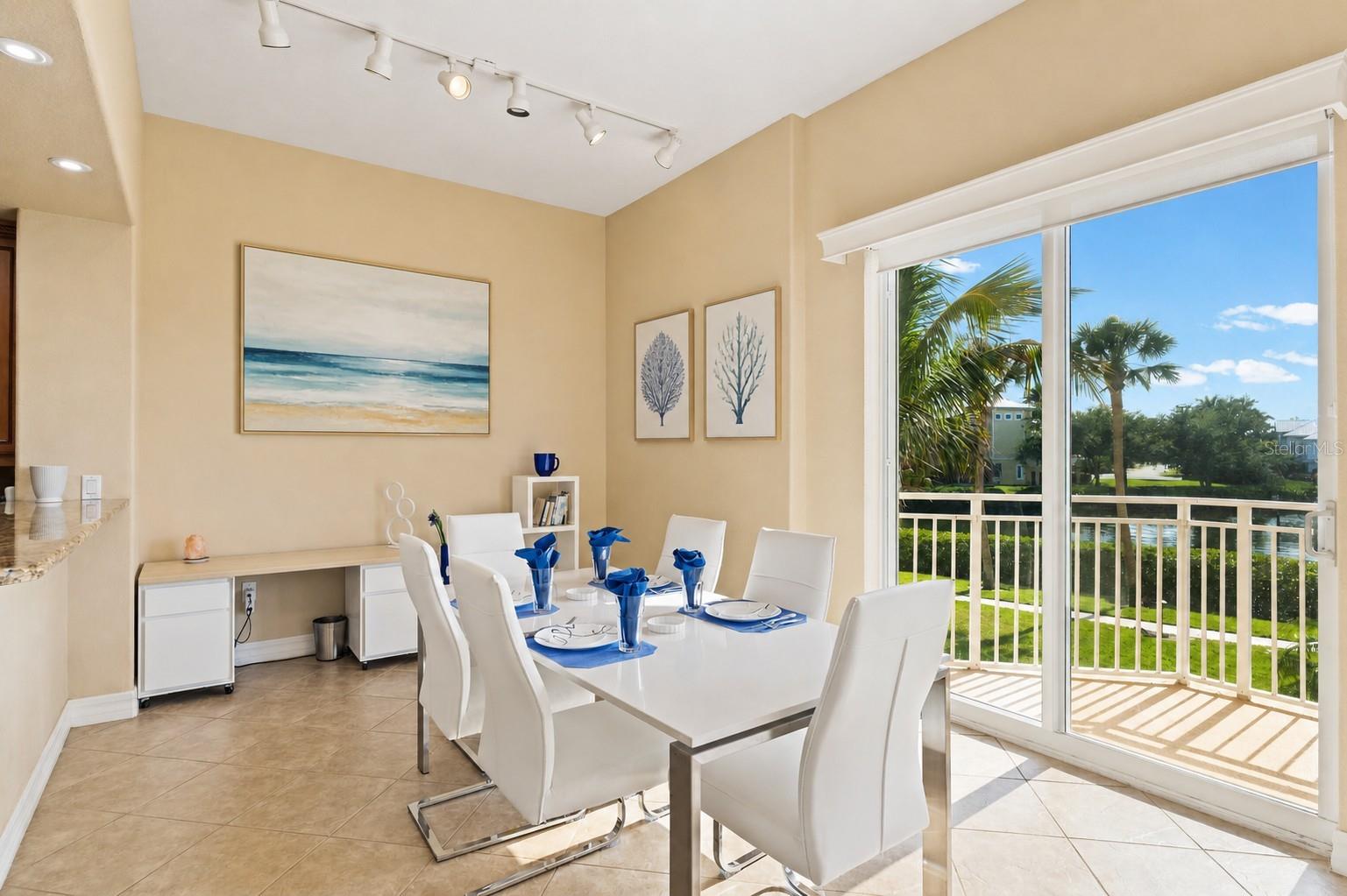 BLACKBURN HARBOR RESIDENCES - Residential