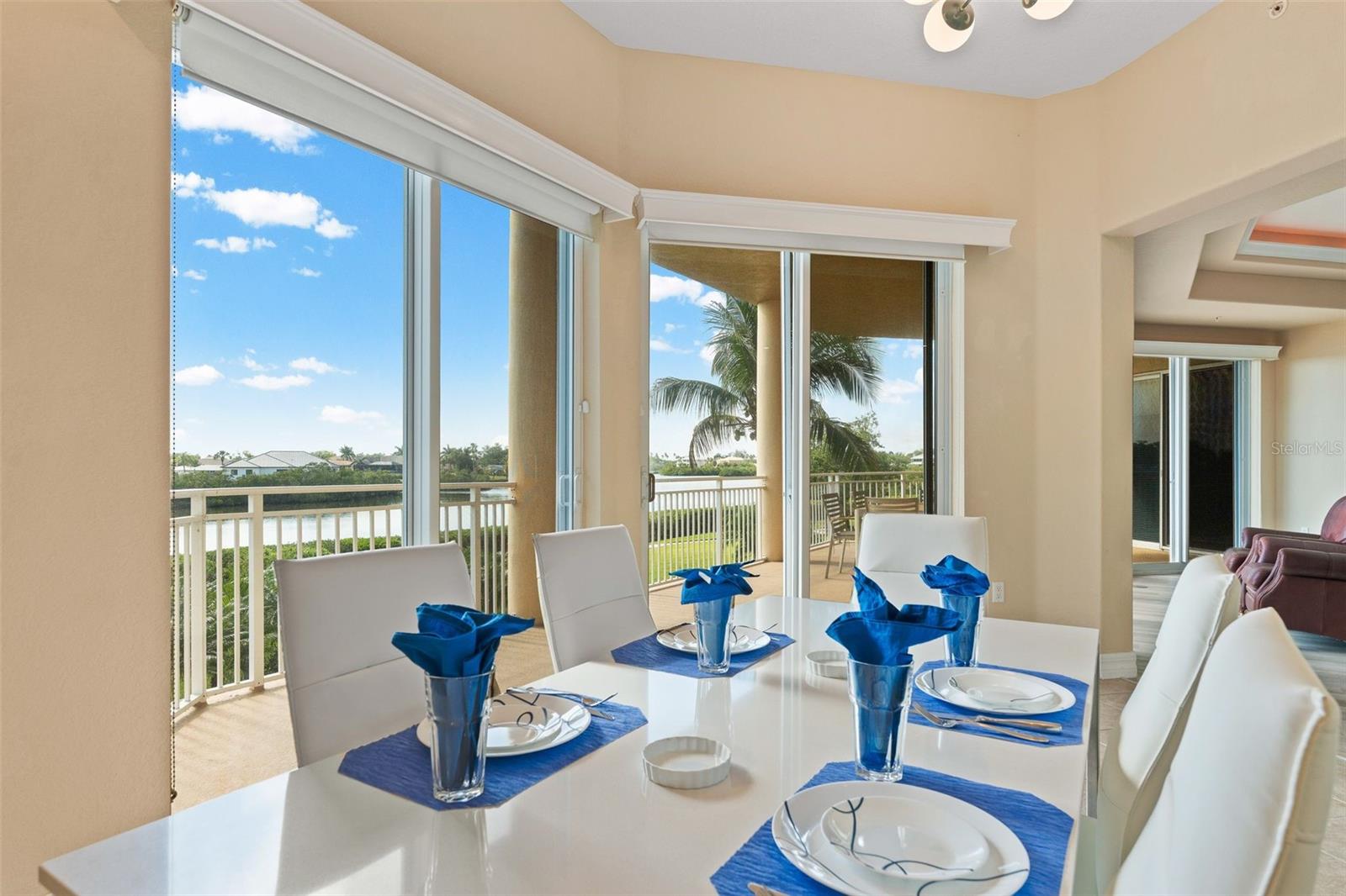 BLACKBURN HARBOR RESIDENCES - Residential