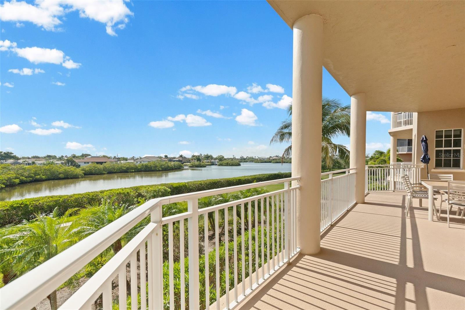 BLACKBURN HARBOR RESIDENCES - Residential