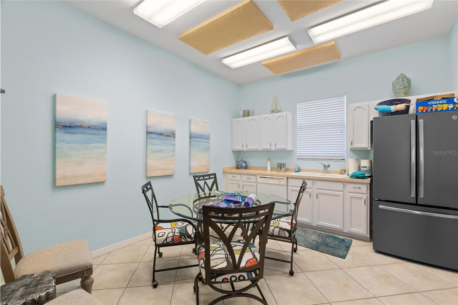 BLACKBURN HARBOR RESIDENCES - Residential