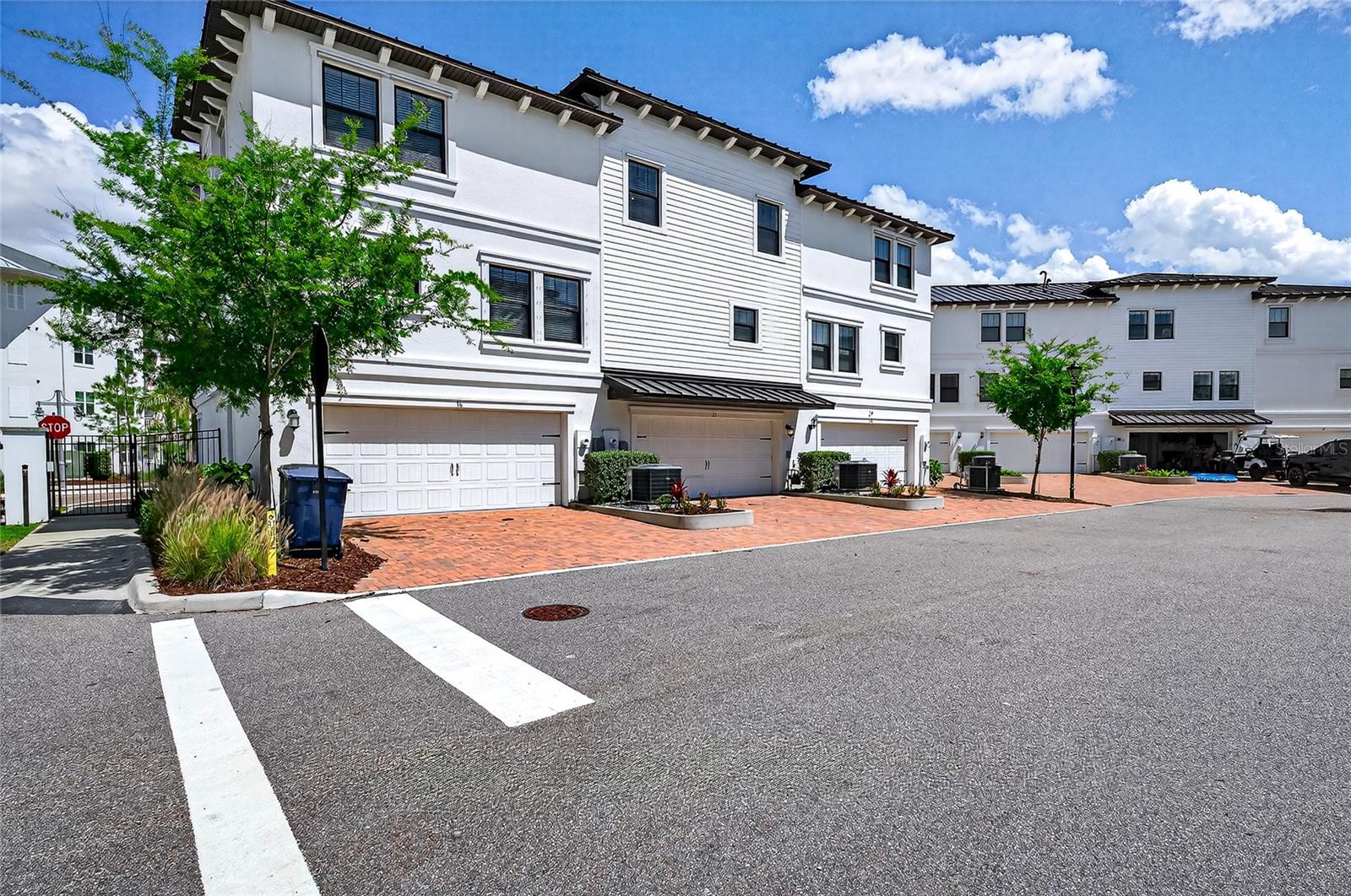 INLET SHORE TWNHMS PH 2A & 2B - Residential