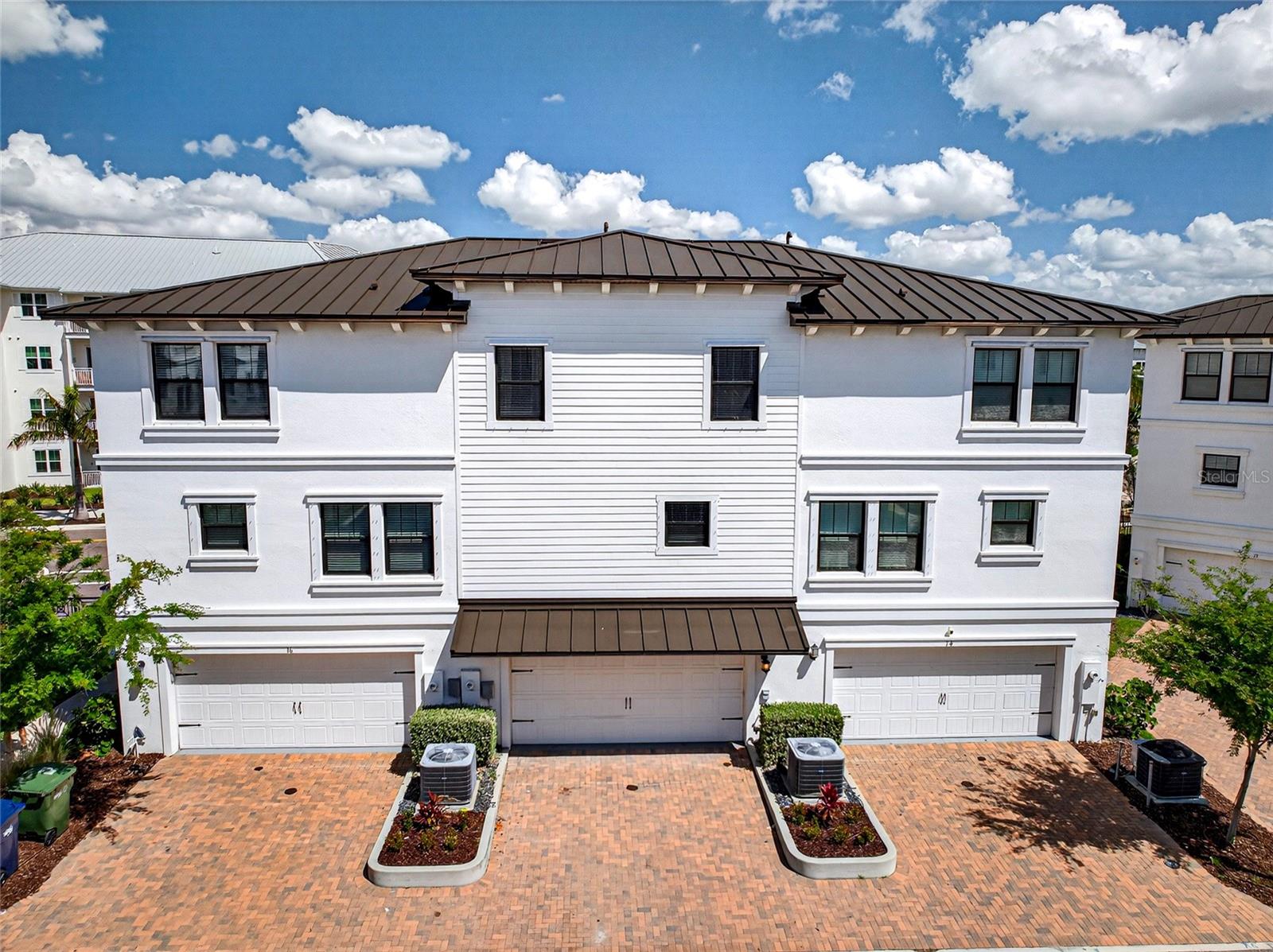 INLET SHORE TWNHMS PH 2A & 2B - Residential