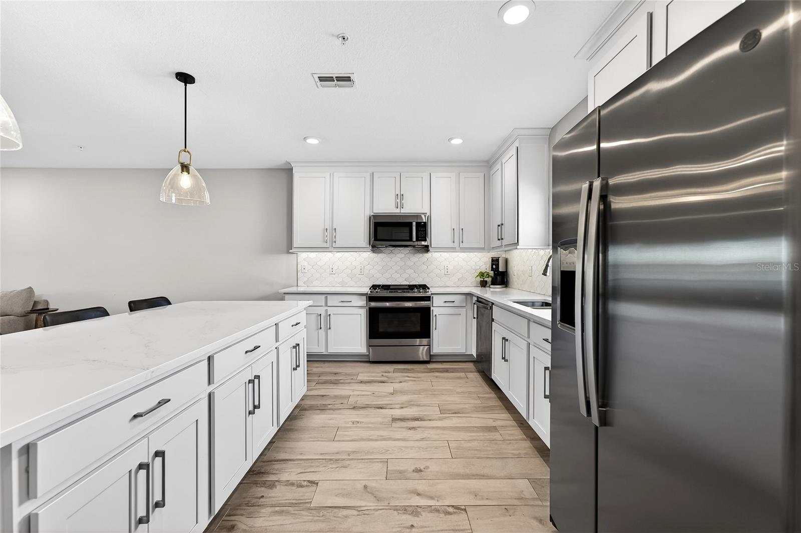 INLET SHORE TWNHMS PH 2A & 2B - Residential