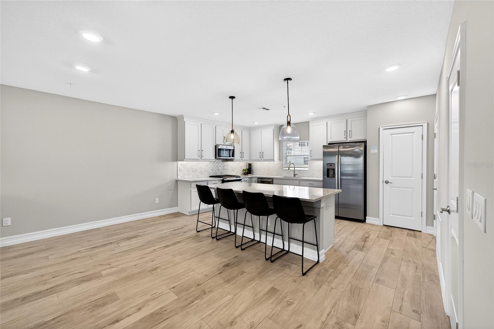 INLET SHORE TWNHMS PH 2A & 2B - Residential