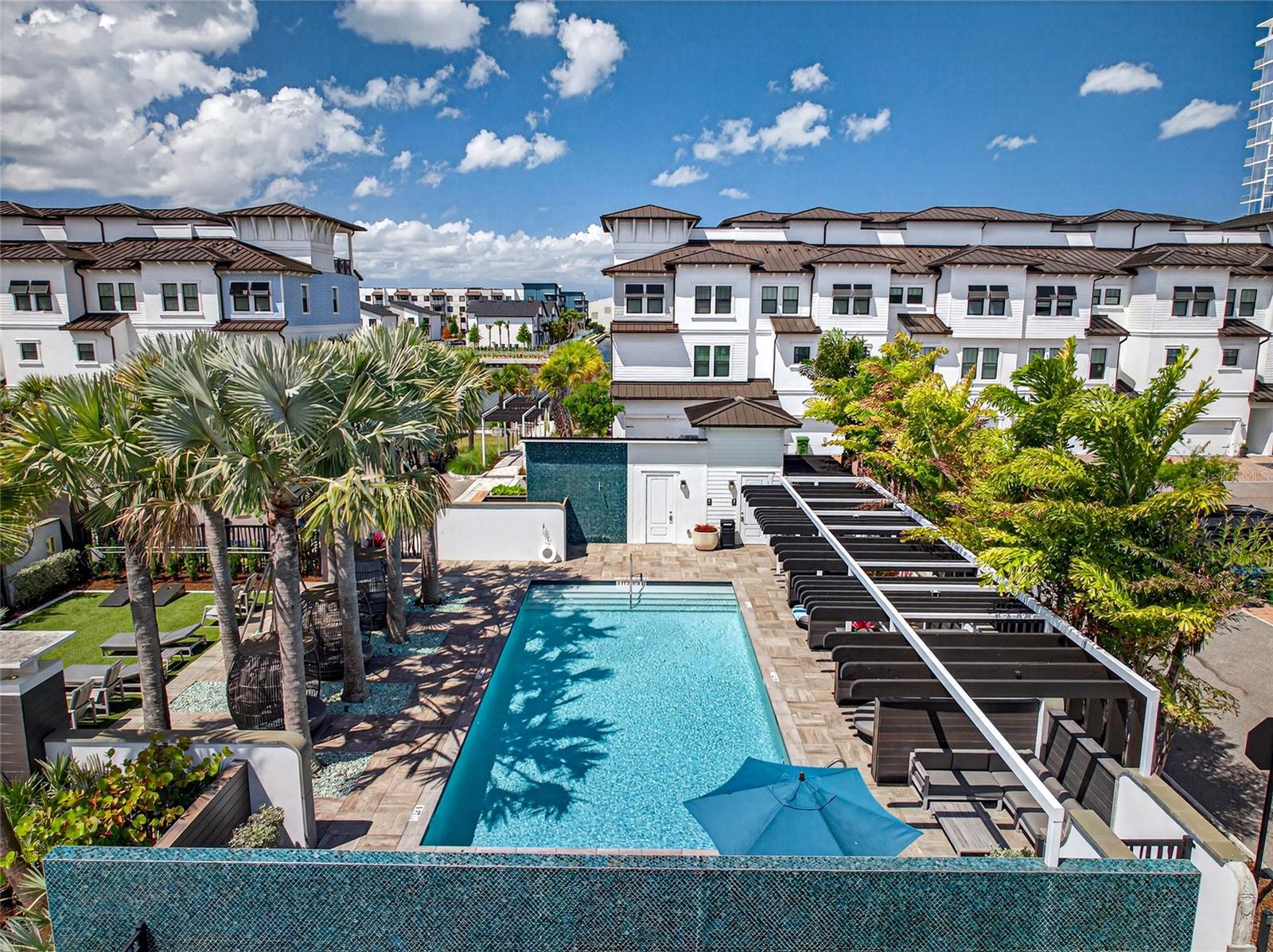 INLET SHORE TWNHMS PH 2A & 2B - Residential