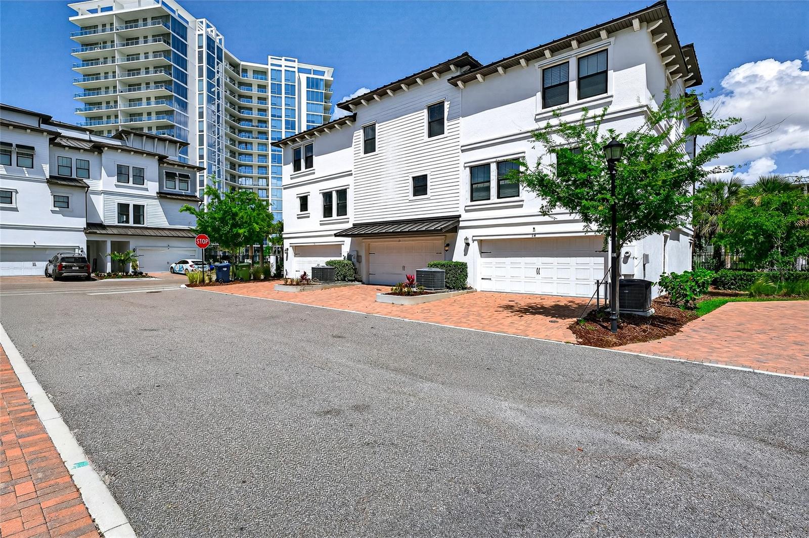 INLET SHORE TWNHMS PH 2A & 2B - Residential