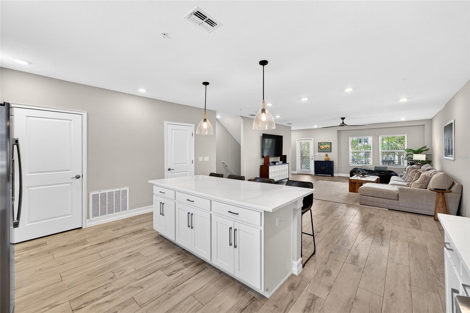 INLET SHORE TWNHMS PH 2A & 2B - Residential