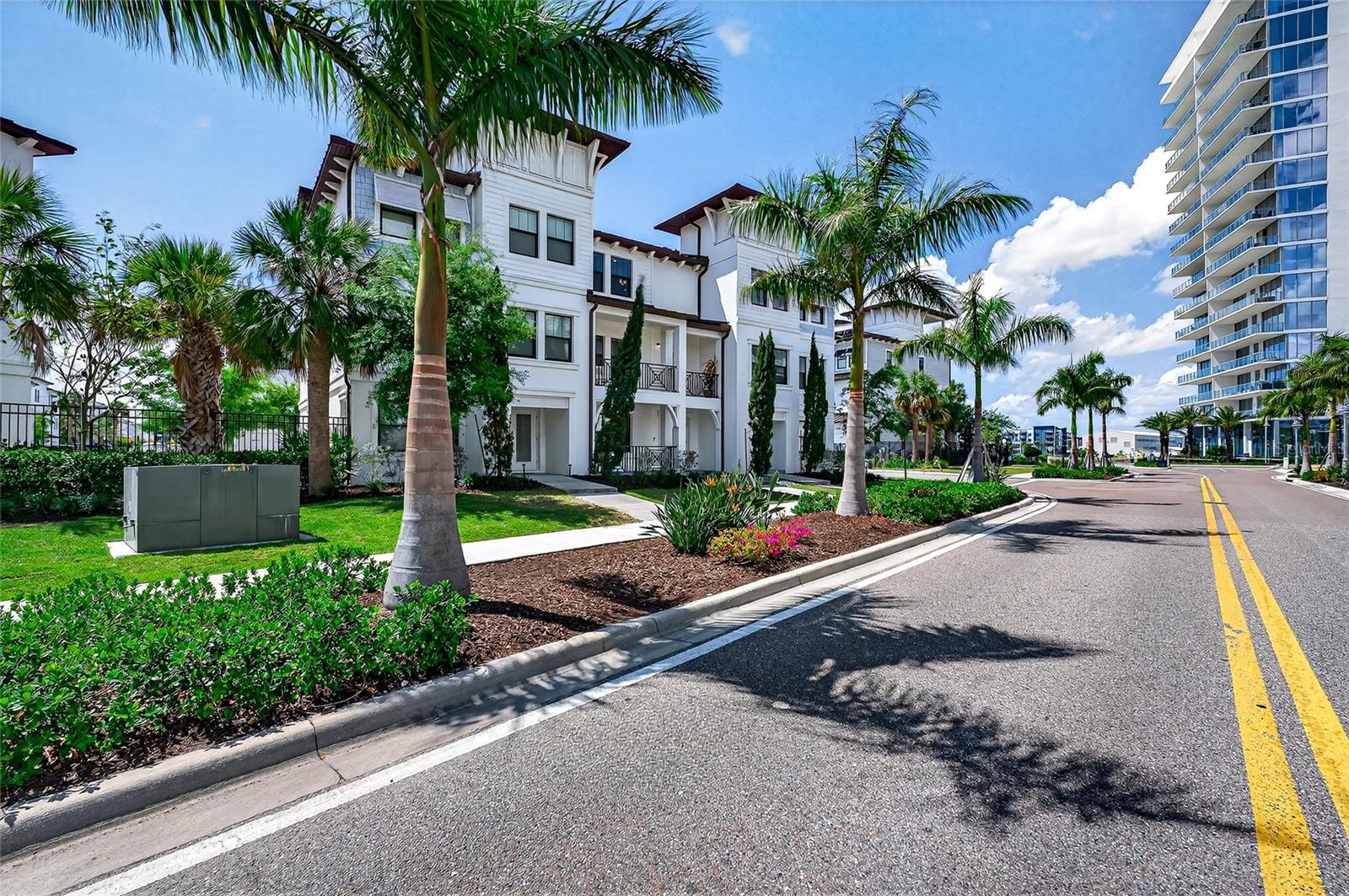 INLET SHORE TWNHMS PH 2A & 2B - Residential