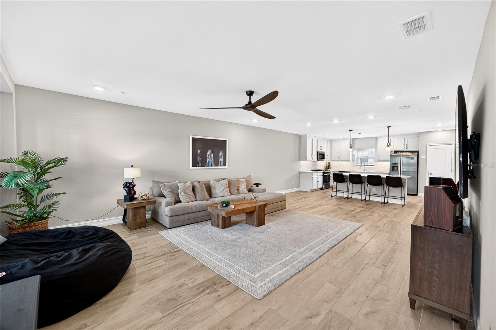 INLET SHORE TWNHMS PH 2A & 2B - Residential