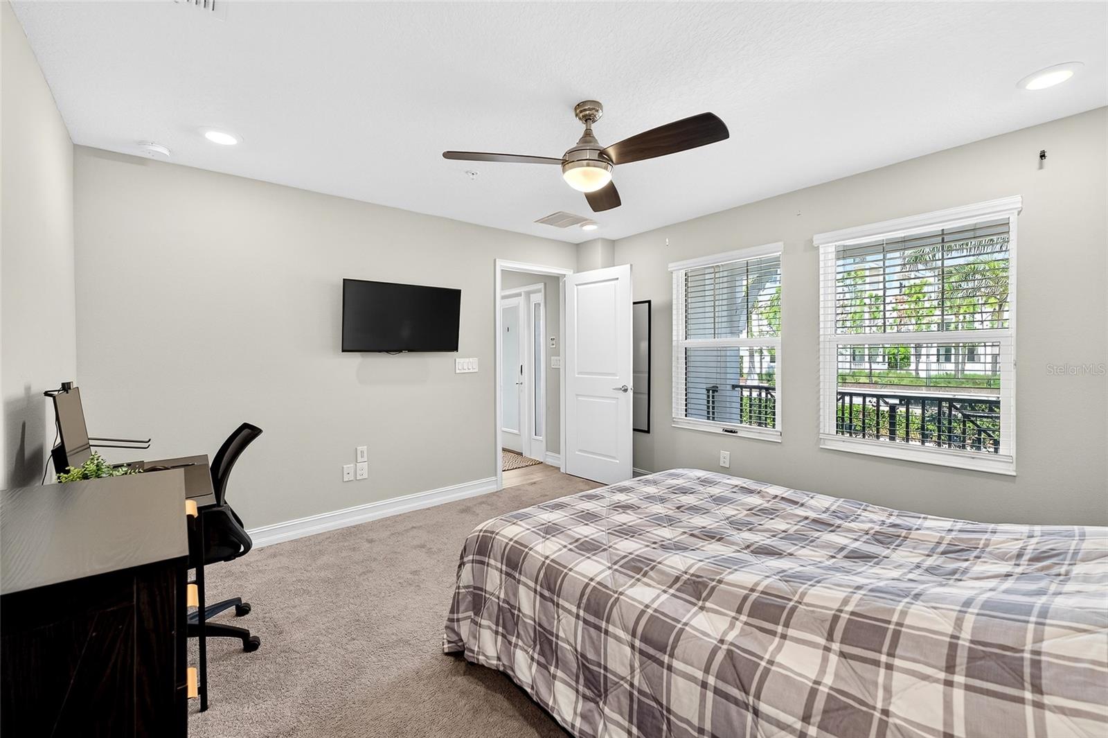 INLET SHORE TWNHMS PH 2A & 2B - Residential